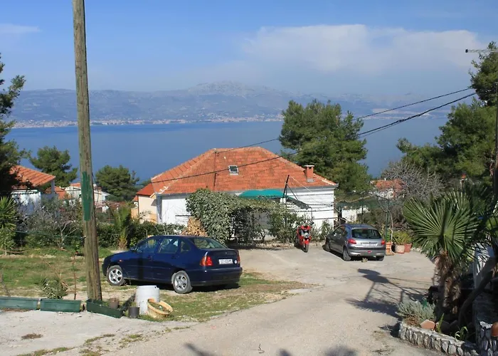 Family Friendly Seaside Slatine, Ciovo - 7584